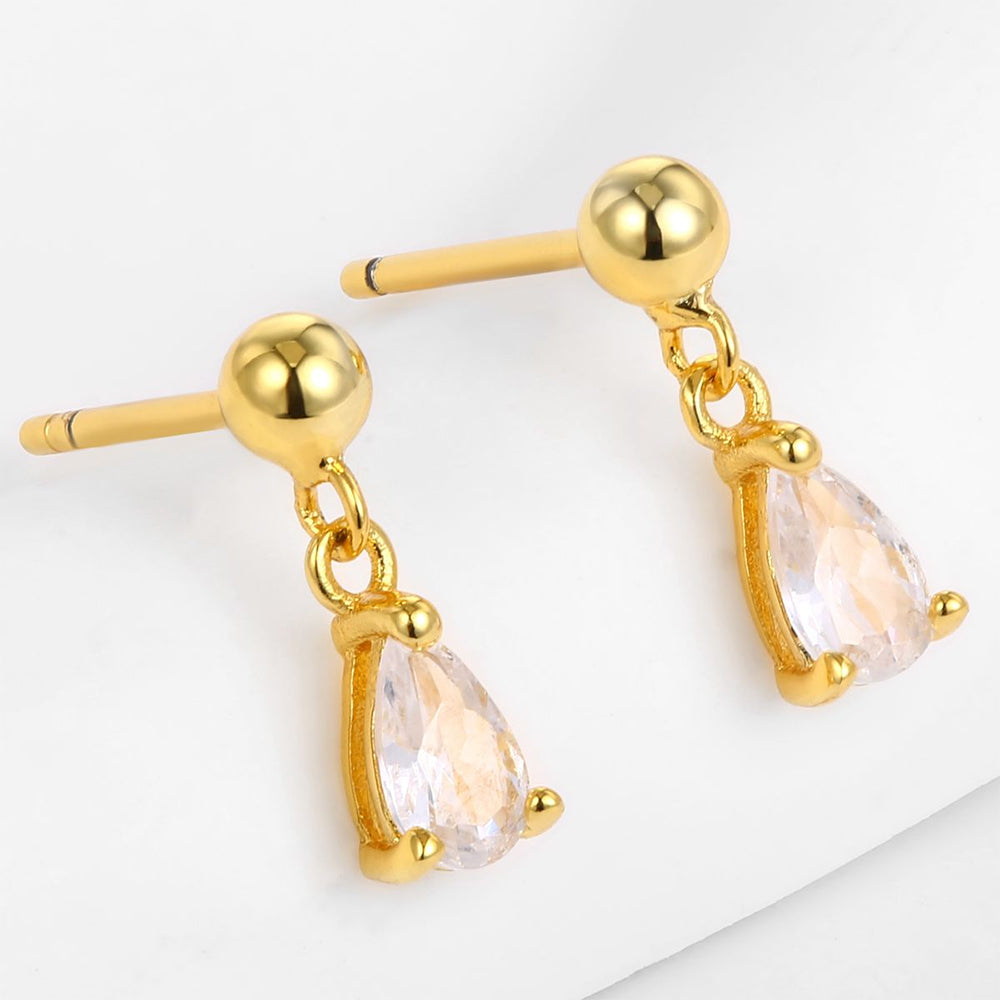 Cercei din Aliaj Placat cu Aur ( 10 grame ) cu Cristal Alb Emporia®