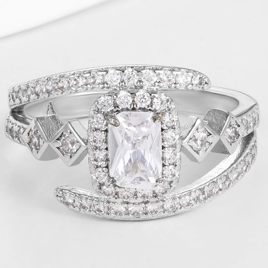 Inel din Aliaj Placat cu Aur ( 10 grame ) cu Cristal Alb Emporia®