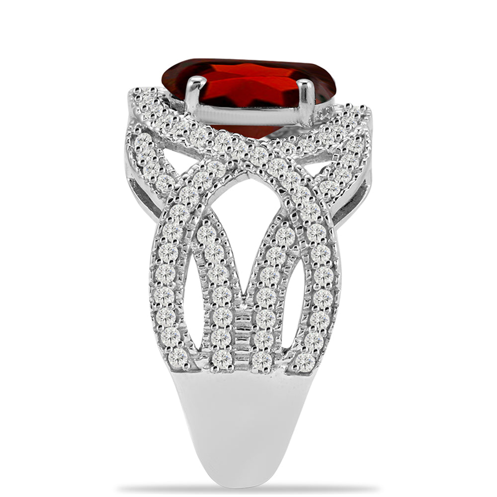 Inel din Argint 925 ( 6.24 grame ) cu Granat Barton și Topaz Alb 2.81 Carate