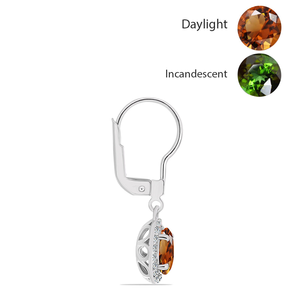 Cercei din Argint 925 ( 2.06 grame ) cu Zultanit Anatolian Certificat cultivat în laborator și Topaz Alb 2.25 Carate