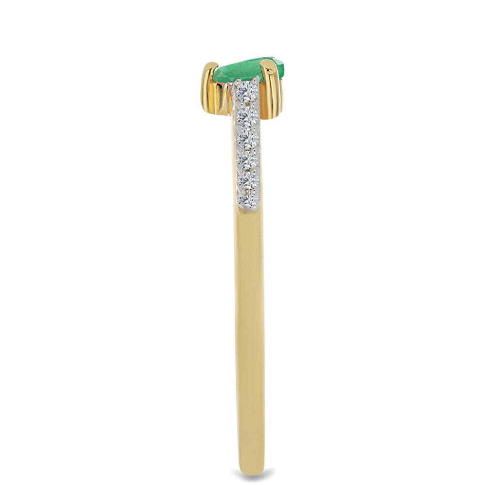 Inel din Argint 925 Placat cu Aur ( 1.48 grame ) cu Smarald Brazilian și Zircon Alb 0.32 Carate