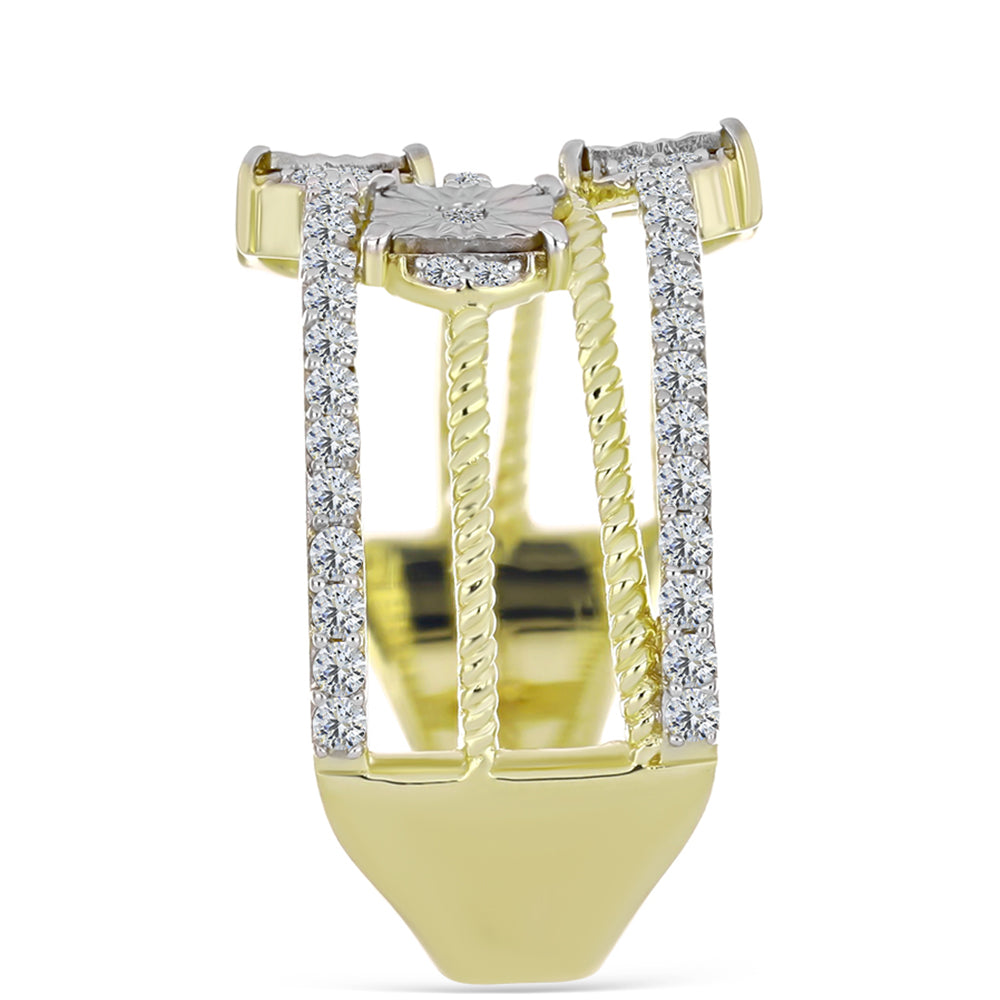 Inel din Argint 925 Placat cu Aur ( 6.06 grame ) cu Diamant Alb și Topaz Alb 0.79 Carate