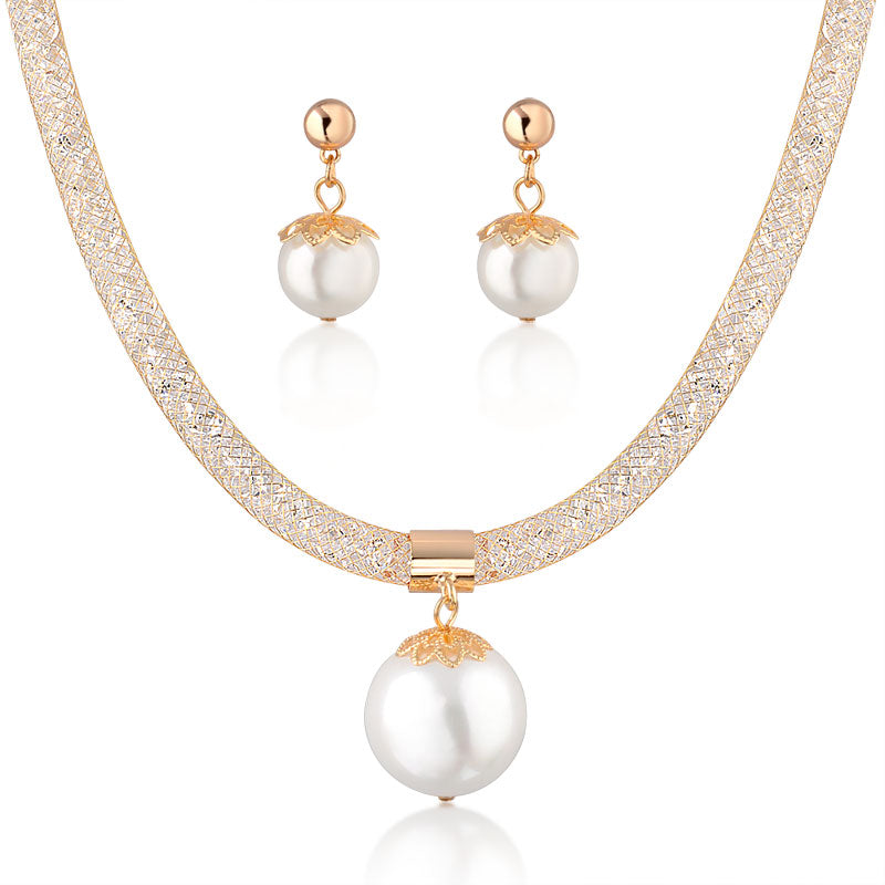 Set din Aliaj Placat cu Aur cu Cristal Alb Emporia® și Perlă ( Colier+Cercei )