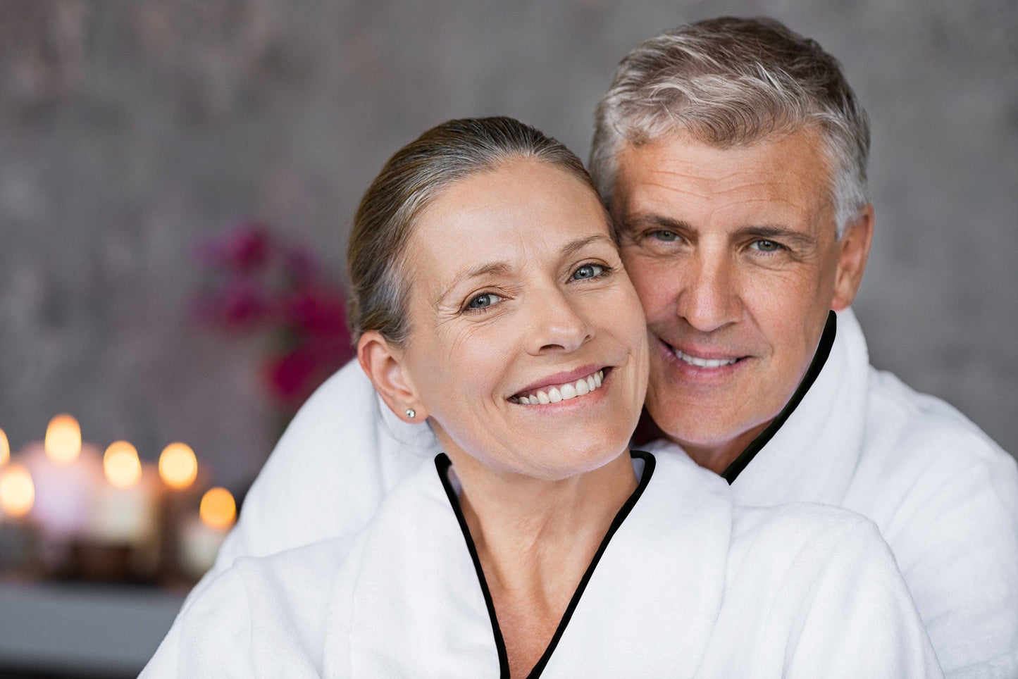 Halat de baie din microcoton de lux Hotel Diamond Kashmir cu dungă neagră S-M - Galeria de Bijuterii