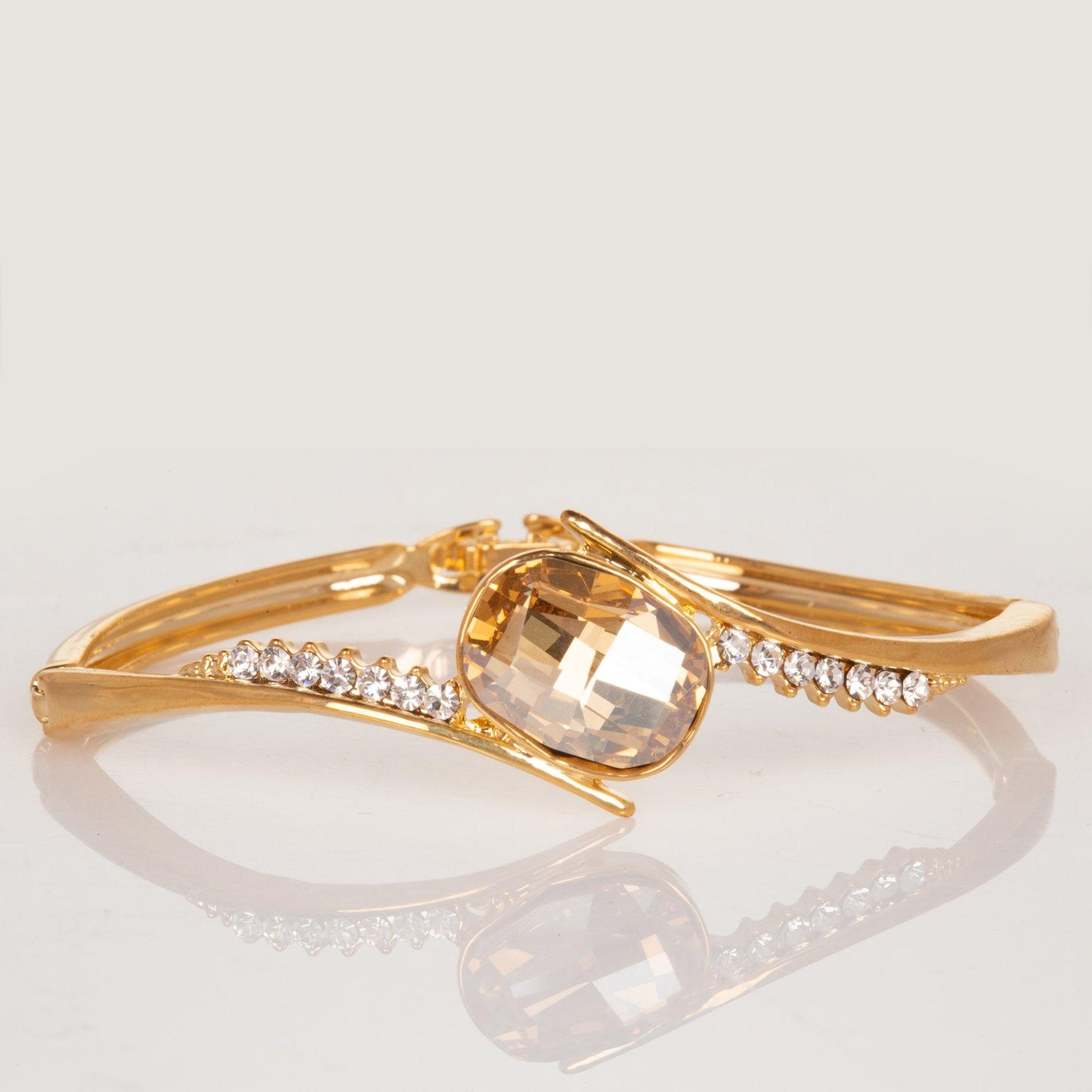 Set din Aliaj Placat cu Aur cu Cristal Șampanie Emporia® - Galeria de Bijuterii