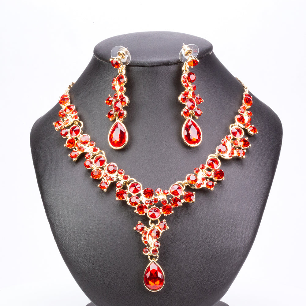 Set din Aliaj Placat cu Aur Alb cu Cristal Roșu Emporia® ( Colier+Cercei )
