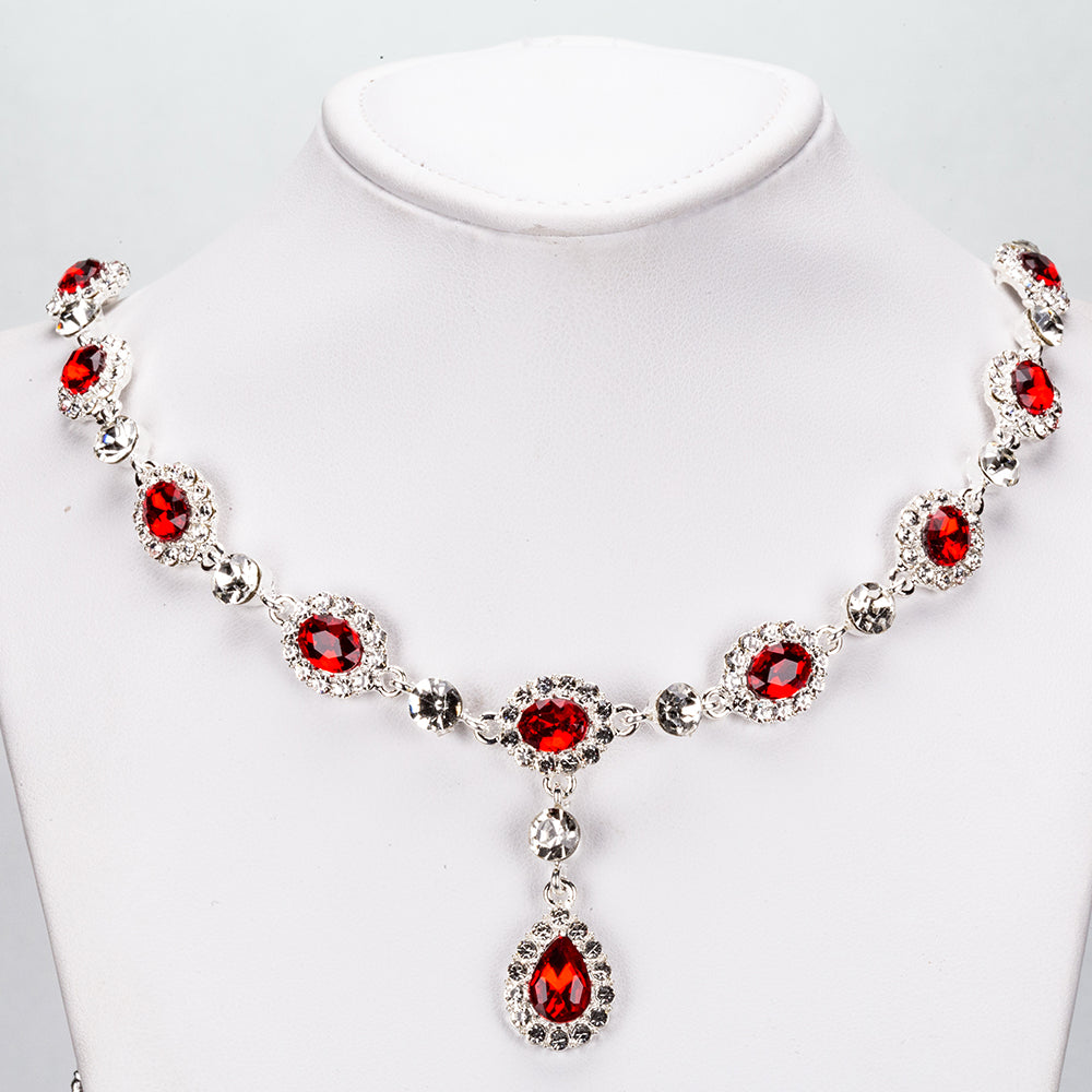 Set din Aliaj Placat cu Aur Alb cu Cristal Roșu Emporia® și Cristal Alb Emporia® ( Colier+Cercei )