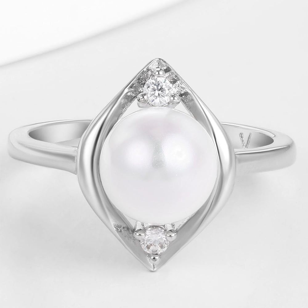 Inel din Aliaj Placat cu Aur cu Perlă de cristal și Cristal Alb Emporia®