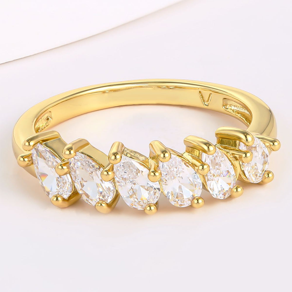 Inel din Aliaj Placat cu Aur cu Cristal Alb Emporia®
