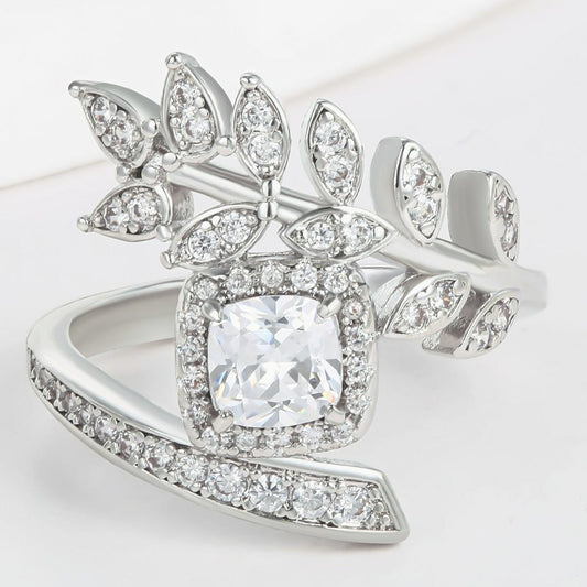 Inel din Aliaj Placat cu Aur cu Cristal Alb Emporia®