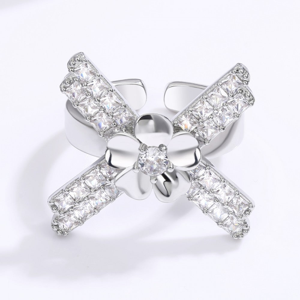 Inel din Aliaj Placat cu Aur cu Cristal Alb Emporia® 1 