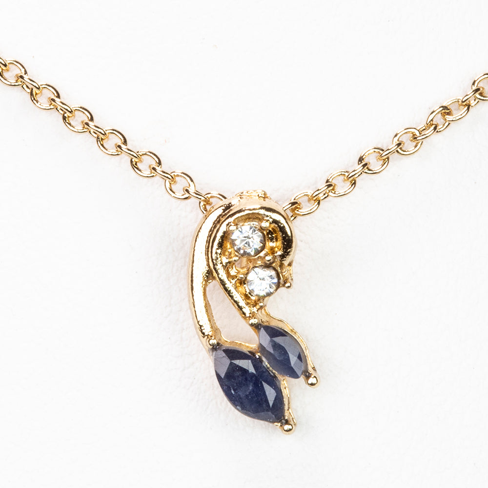 Colier din Aliaj Placat cu Aur ( 5 grame ) cu Safir și Cristal Alb Emporia® 0.46 Carate ( Colier+Pandantiv ) 1 