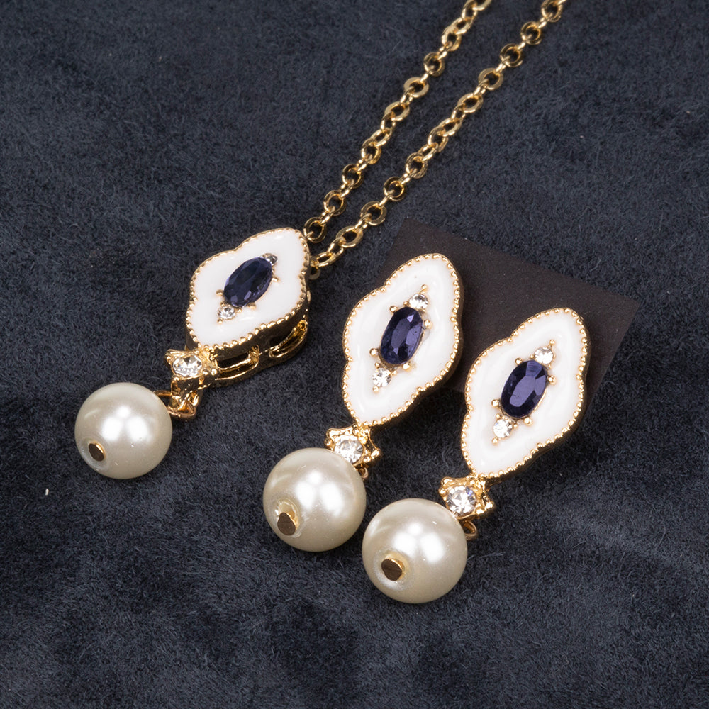 Set din Aliaj Placat cu Aur ( 10 grame ) cu Safir și Perlă de cristal 1.68 Carate ( Colier+Cercei+Pandantiv ) 3 