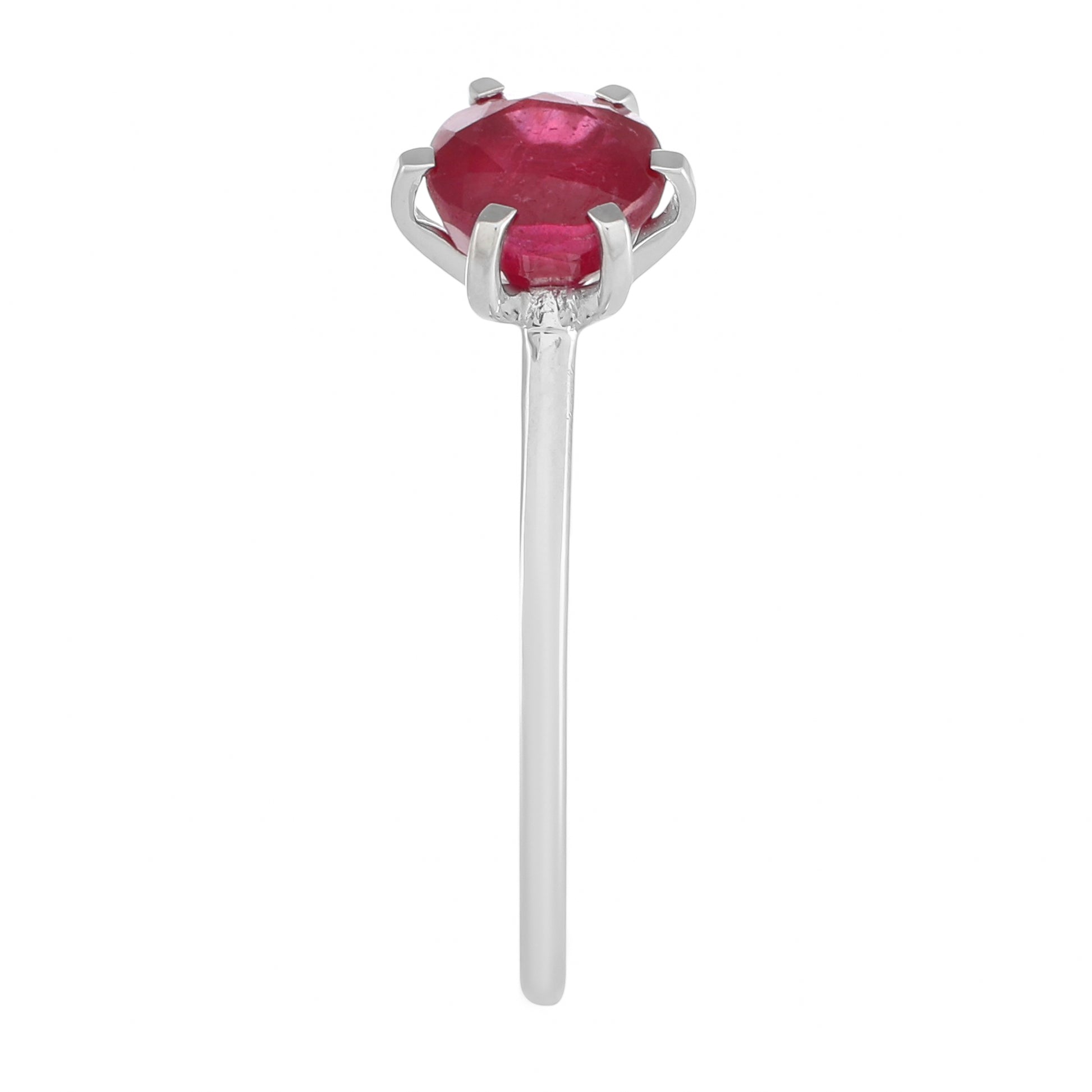 Inel din Argint 925 ( 1.25 grame ) cu Rubin Thailandez 1.29 Carate 3 