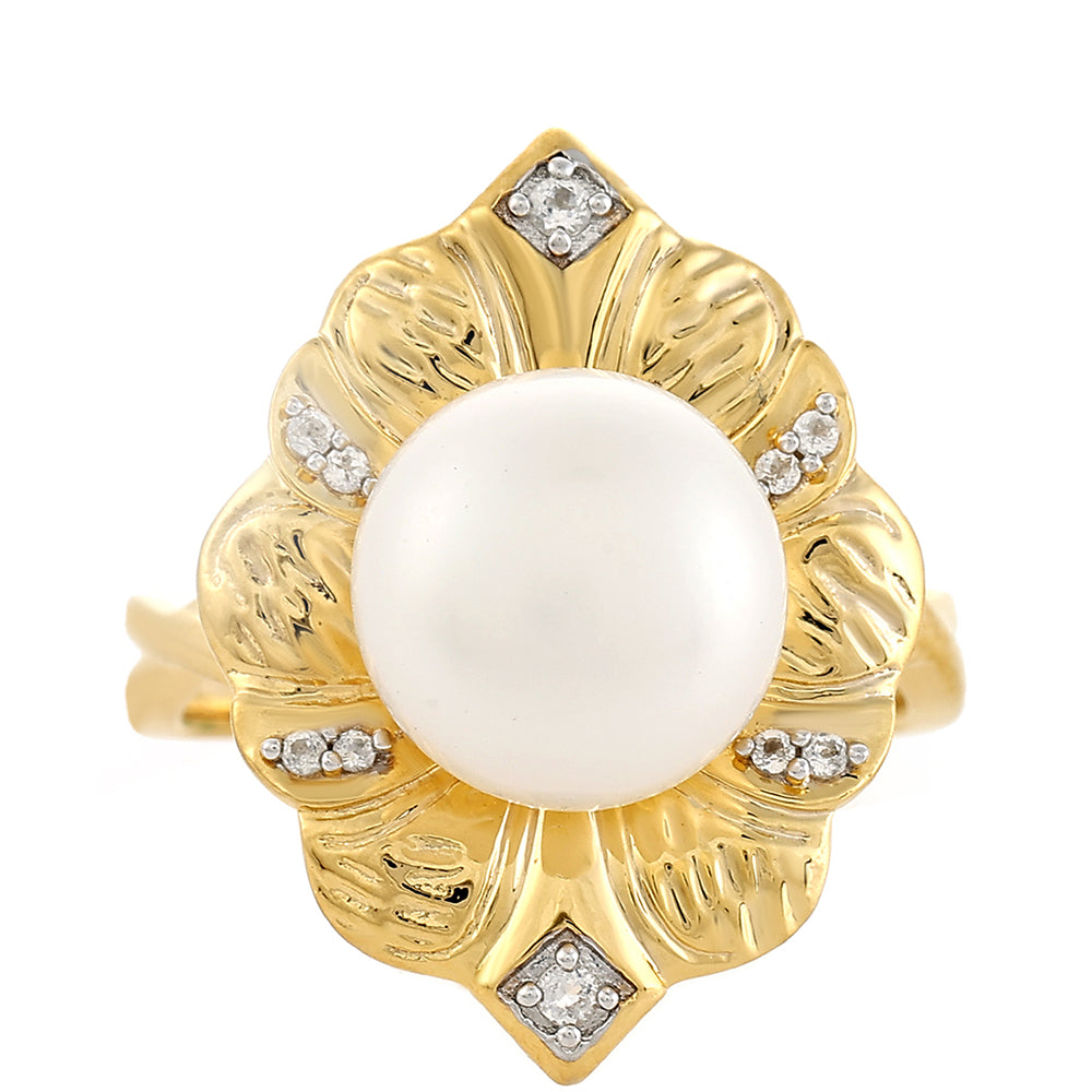 Inel din Argint 925 Placat cu Aur ( 4.81 grame ) cu Perlă de Cultură și Topaz Alb 5.96 Carate