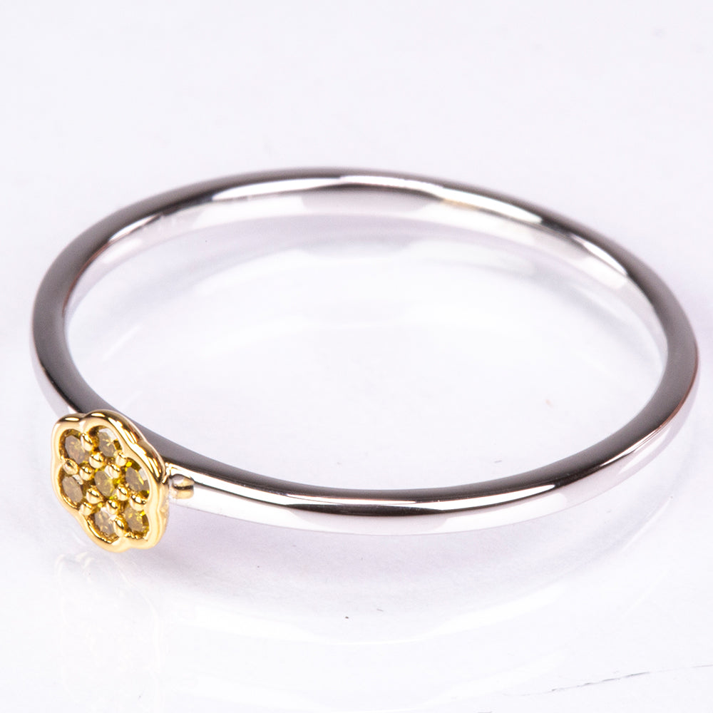 Inel din Argint 925 ( 1.02 grame ) cu Diamant Verde Veronez 0.05 Carate