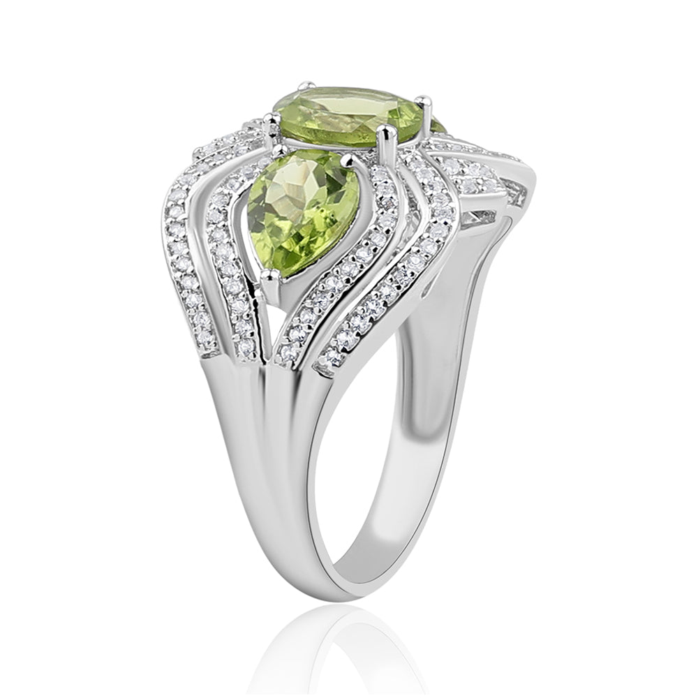 Inel din Argint 925 ( 5.24 grame ) cu Peridot 4.06 Carate