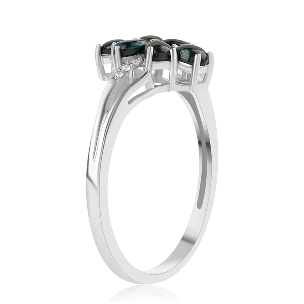 Inel din Argint 925 ( 2.25 grame ) cu Opal Etiopian Negru Lega Dembi și Topaz Alb 1.92 Carate