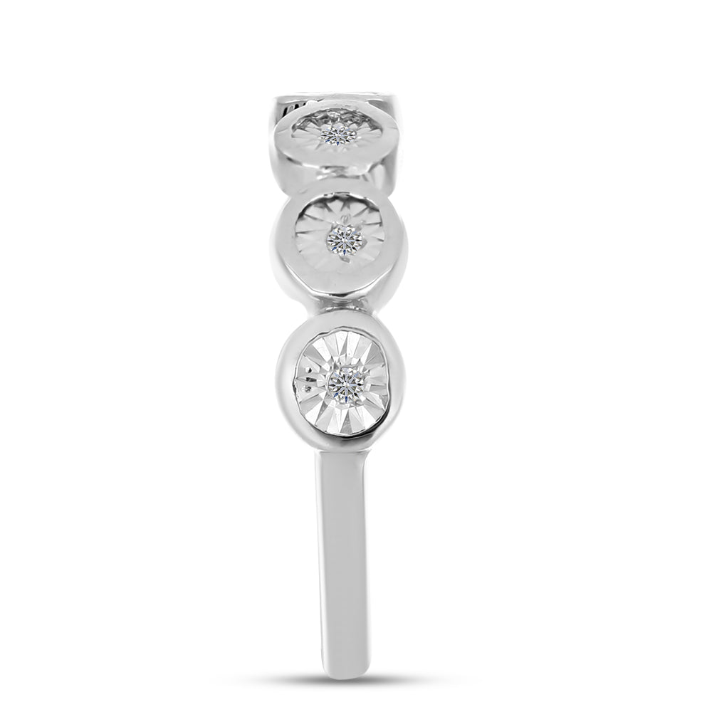 Inel din Argint 925 ( 2.42 grame ) cu Diamant Alb 0.05 Carate