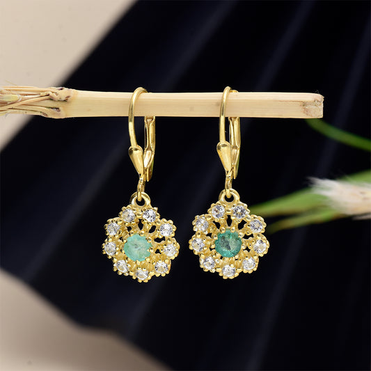 Cercei din Argint 925 Placat cu Aur ( 1.94 grame ) cu Smarald Brazilian și Topaz Alb 0.72 Carate