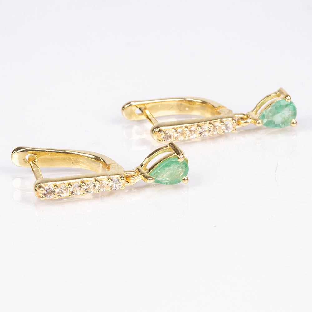 Cercei din Argint 925 Placat cu Aur ( 3.17 grame ) cu Smarald Brazilian și Topaz Alb 0.97 Carate 12 