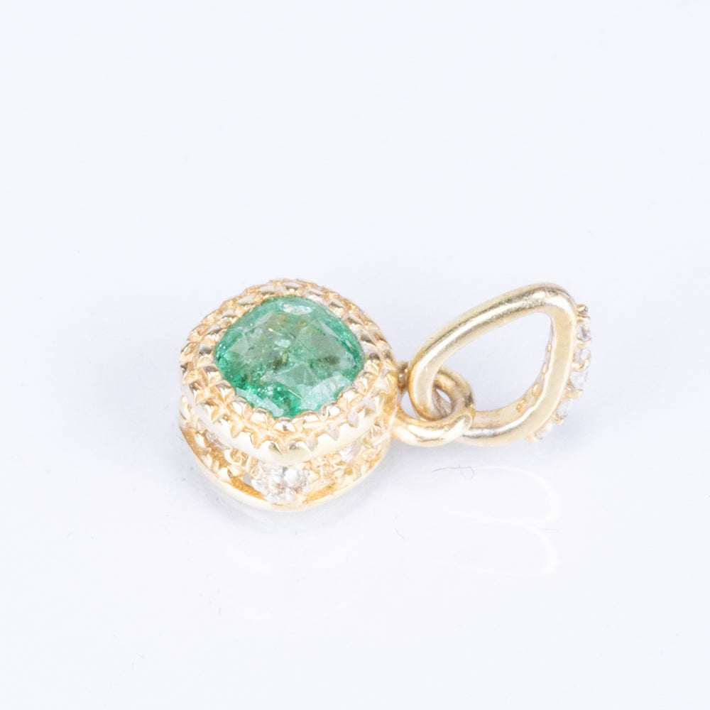 Pandantiv din Argint 925 Placat cu Aur ( 1.31 grame ) cu Smarald Brazilian și Topaz Alb 0.76 Carate