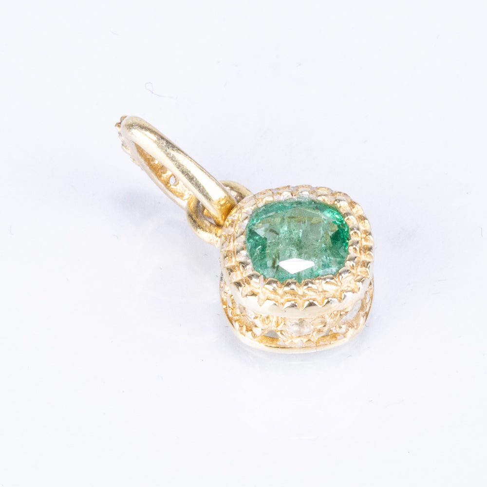 Pandantiv din Argint 925 Placat cu Aur ( 1.31 grame ) cu Smarald Brazilian și Topaz Alb 0.76 Carate 6 
