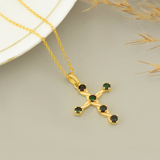 Cruce Pandantiv din Argint 925 Placat cu Aur ( 2.29 grame ) cu Opal Etiopian Lega Dembi 0.55 Carate