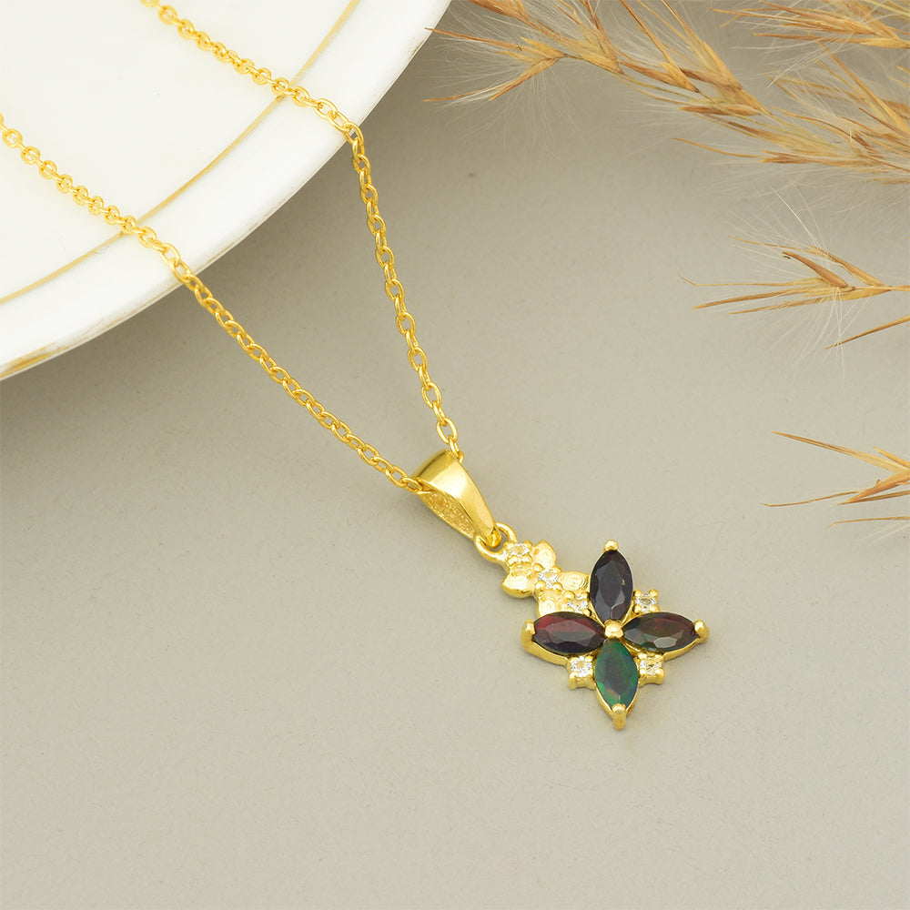 Pandantiv din Argint 925 Placat cu Aur ( 1.53 grame ) cu Opal Etiopian Lega Dembi și Topaz Alb 1.09 Carate 3 