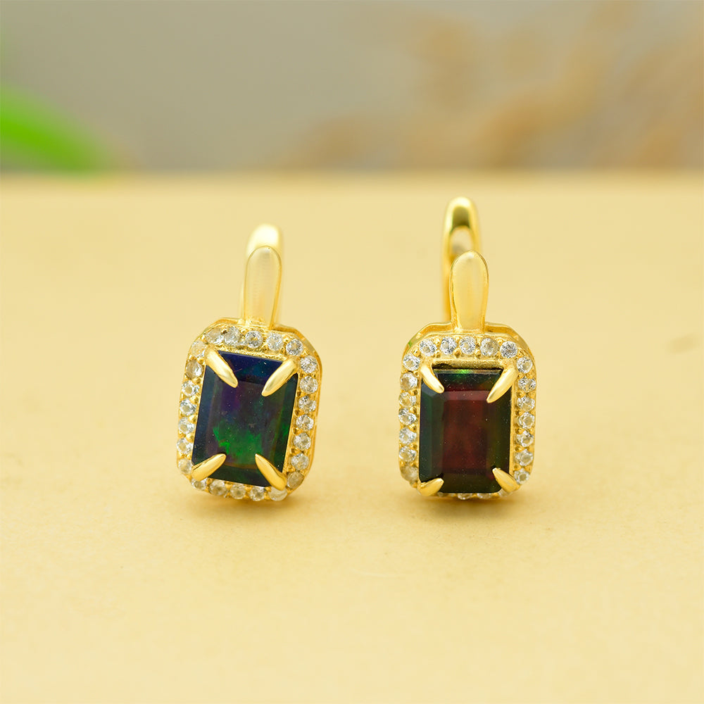 Cercei din Argint 925 Placat cu Aur ( 2.97 grame ) cu Opal Etiopian Lega Dembi 1.44 Carate 3 