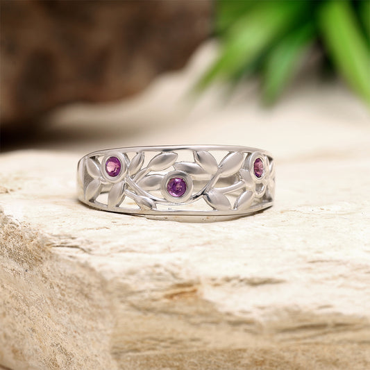 Inel din Argint 925 ( 2.72 grame ) cu Ametist Brazilian 0.14 Carate