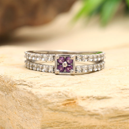 Inel din Argint 925 ( 2.6 grame ) cu Ametist Brazilian și Topaz Alb 0.93 Carate