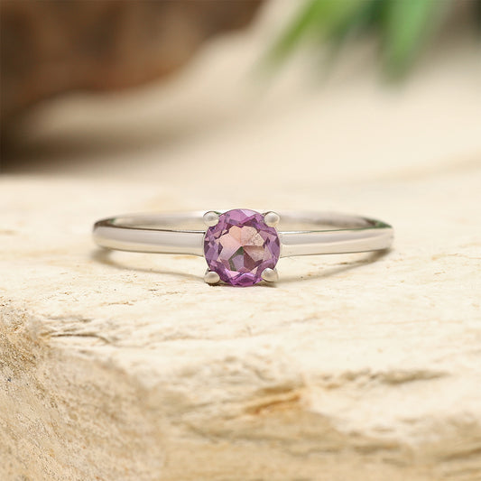 Inel din Argint 925 ( 1.55 grame ) cu Ametist Brazilian 0.33 Carate