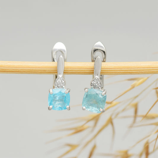 Cercei din Argint 925 ( 2.53 grame ) cu Apatit Albastru Madagascar și Topaz Alb 1.41 Carate