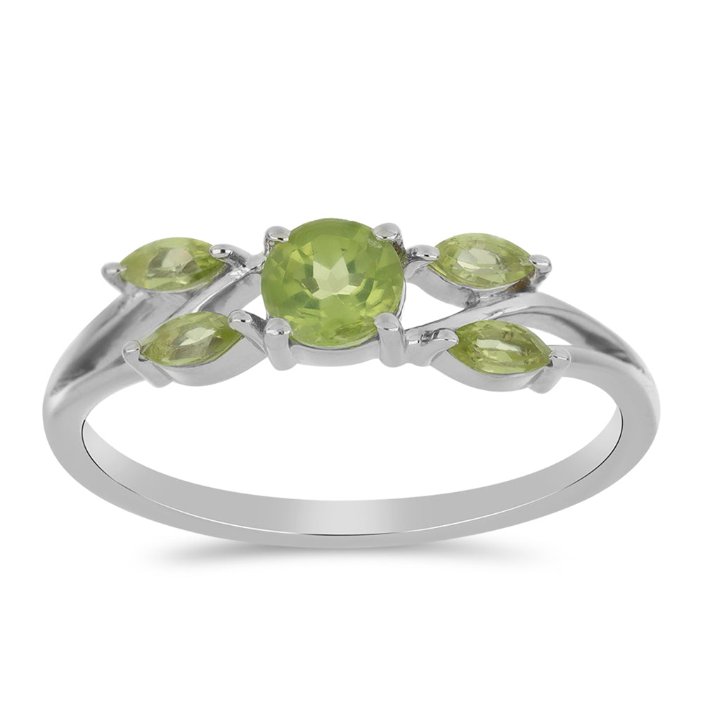 Inel din Argint 925 ( 1.85 grame ) cu Peridot Changbai 0.86 Carate