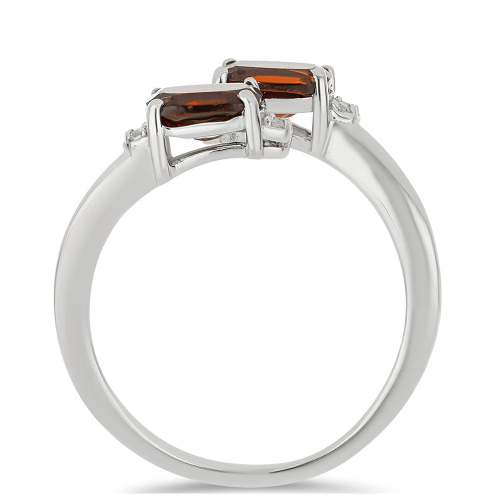 Inel din Argint 925 ( 2.8 grame ) cu Granat Barton și Topaz Alb 2.4 Carate