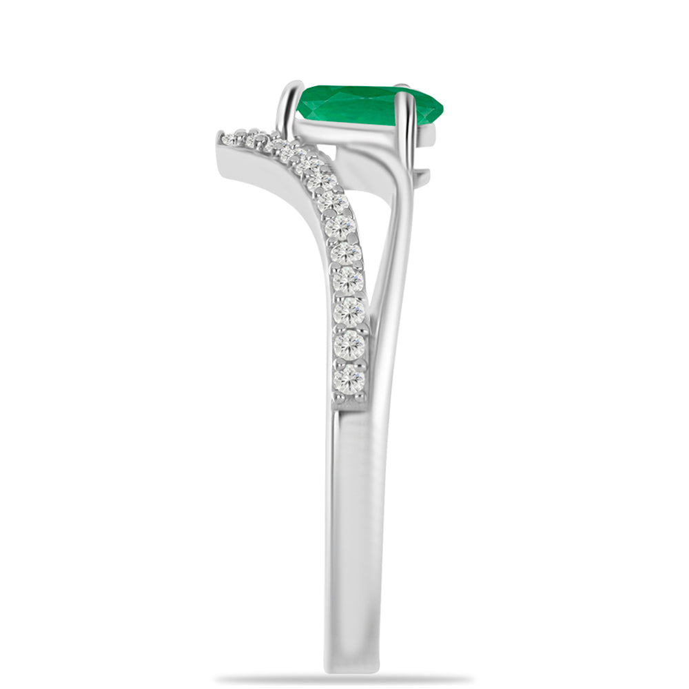 Inel din Argint 925 ( 2.58 grame ) cu Smarald Brazilian și Topaz Alb 0.56 Carate 4 