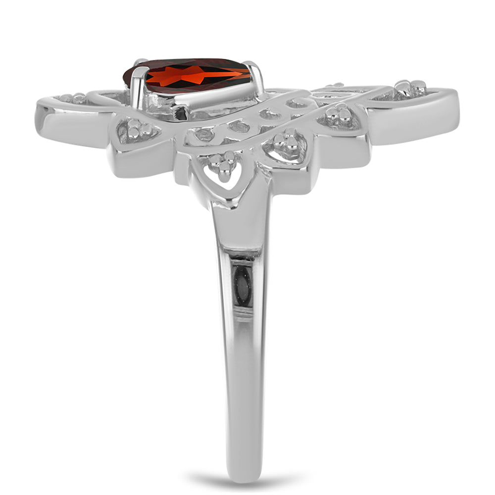 Inel din Argint 925 ( 3.43 grame ) cu Granat Barton 0.75 Carate 4 