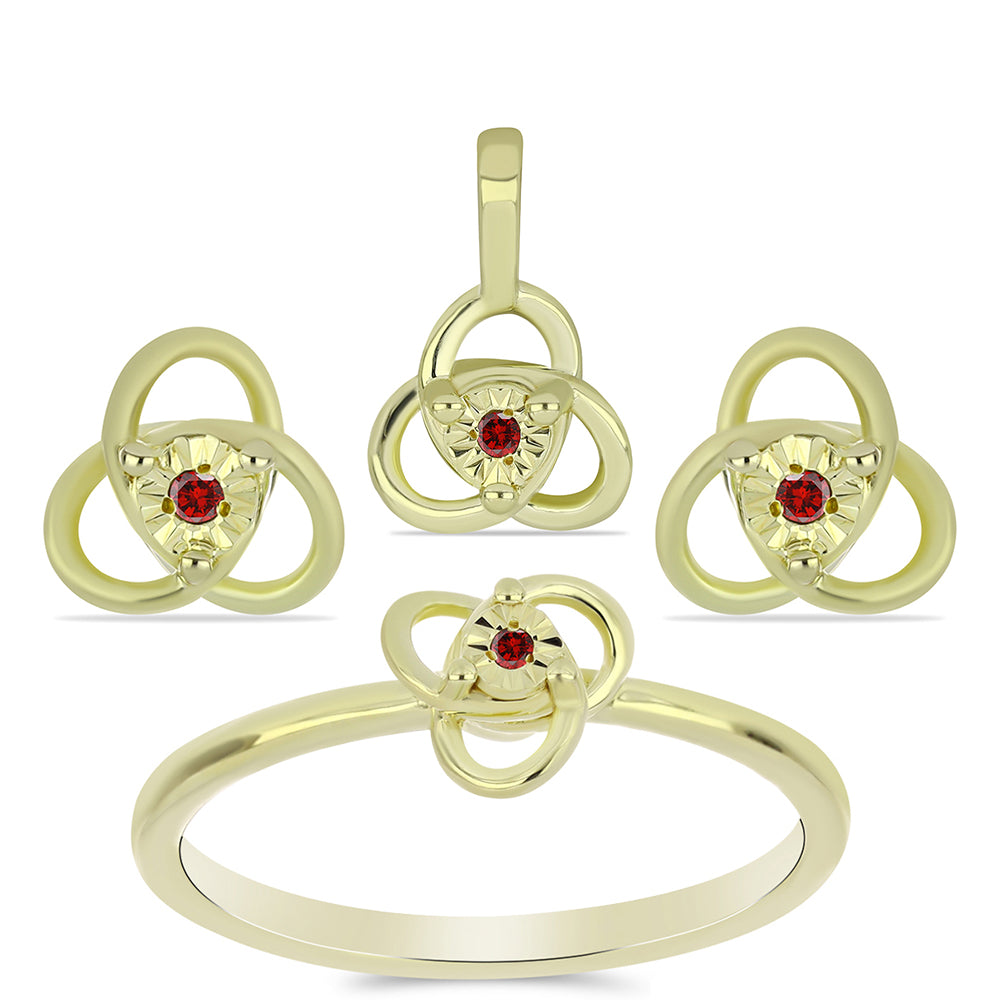Set din Argint 925 Placat cu Aur ( 3.56 grame ) cu Diamant Roșu 0.03 Carate ( Cercei+Inel+Pandantiv )