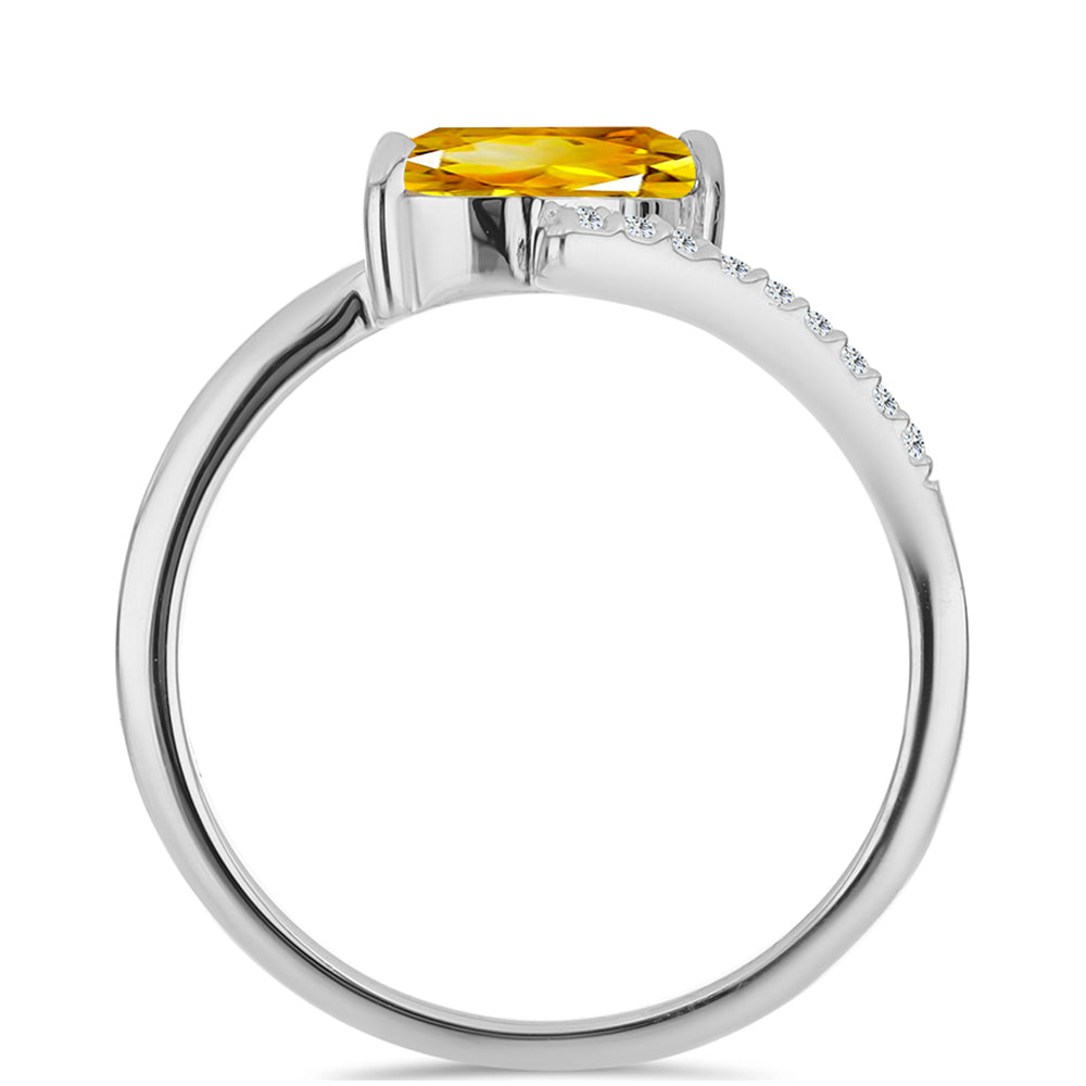 Inel din Argint 925 ( 1.8 grame ) cu Citrin Ural și Topaz Alb 0.65 Carate 3 