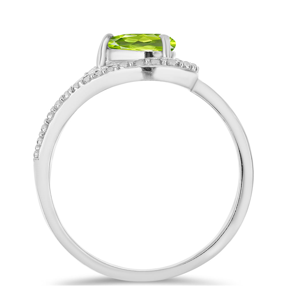 Inel din Argint 925 ( 2.42 grame ) cu Peridot Changbai 0.74 Carate
