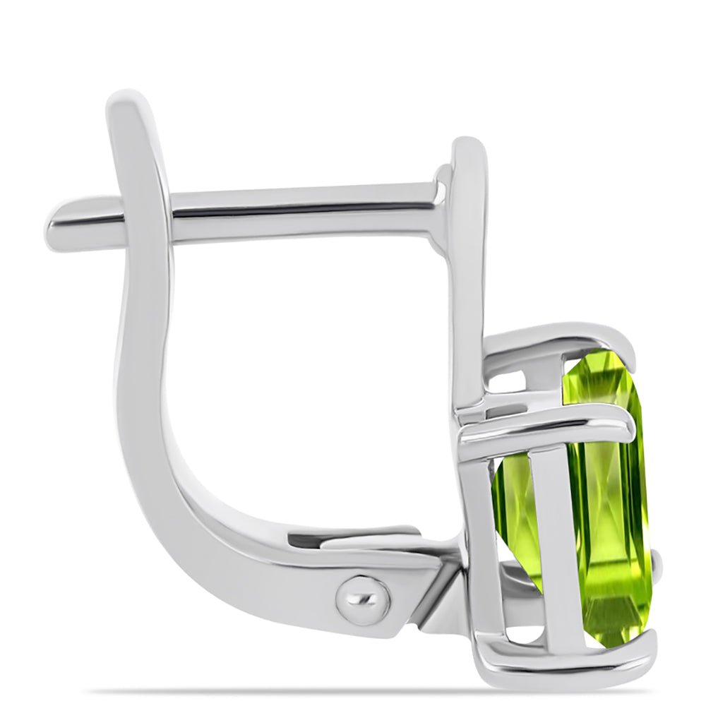 Cercei din Argint 925 ( 2.67 grame ) cu Peridot Changbai 2.51 Carate 2 