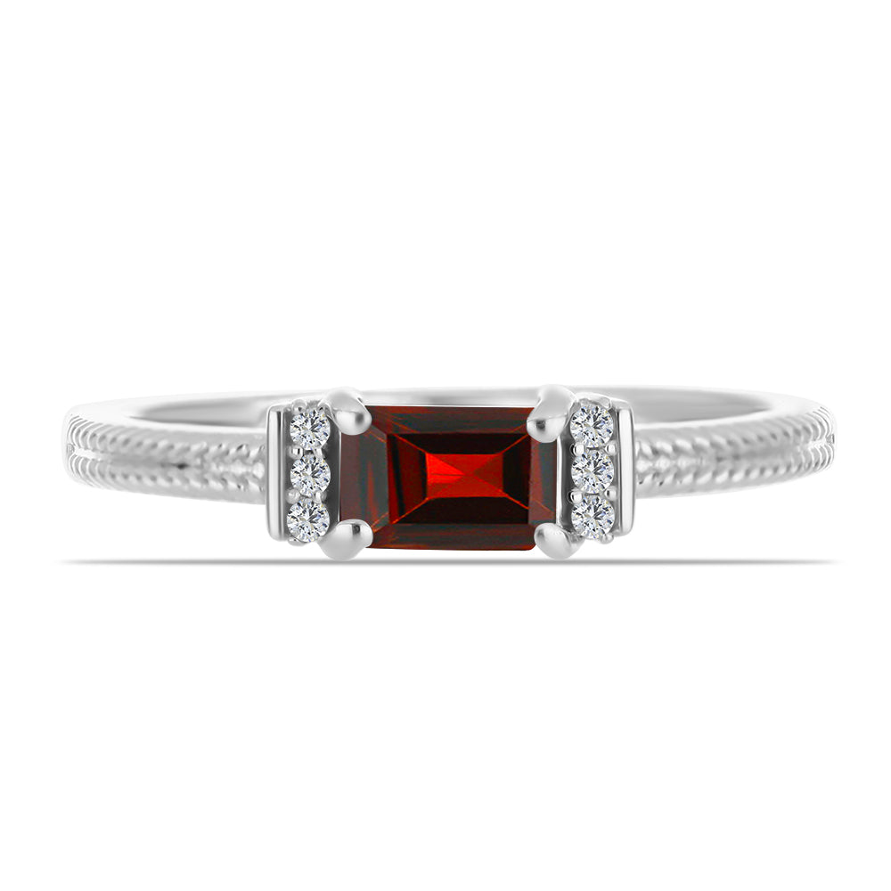 Inel din Argint 925 ( 2.18 grame ) cu Granat Barton și Topaz Alb 0.73 Carate 2 