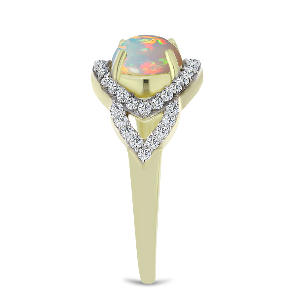 Inel din Argint 925 Placat cu Aur ( 2.93 grame ) cu Opal Etiopian Lega Dembi și Topaz Alb 1.69 Carate