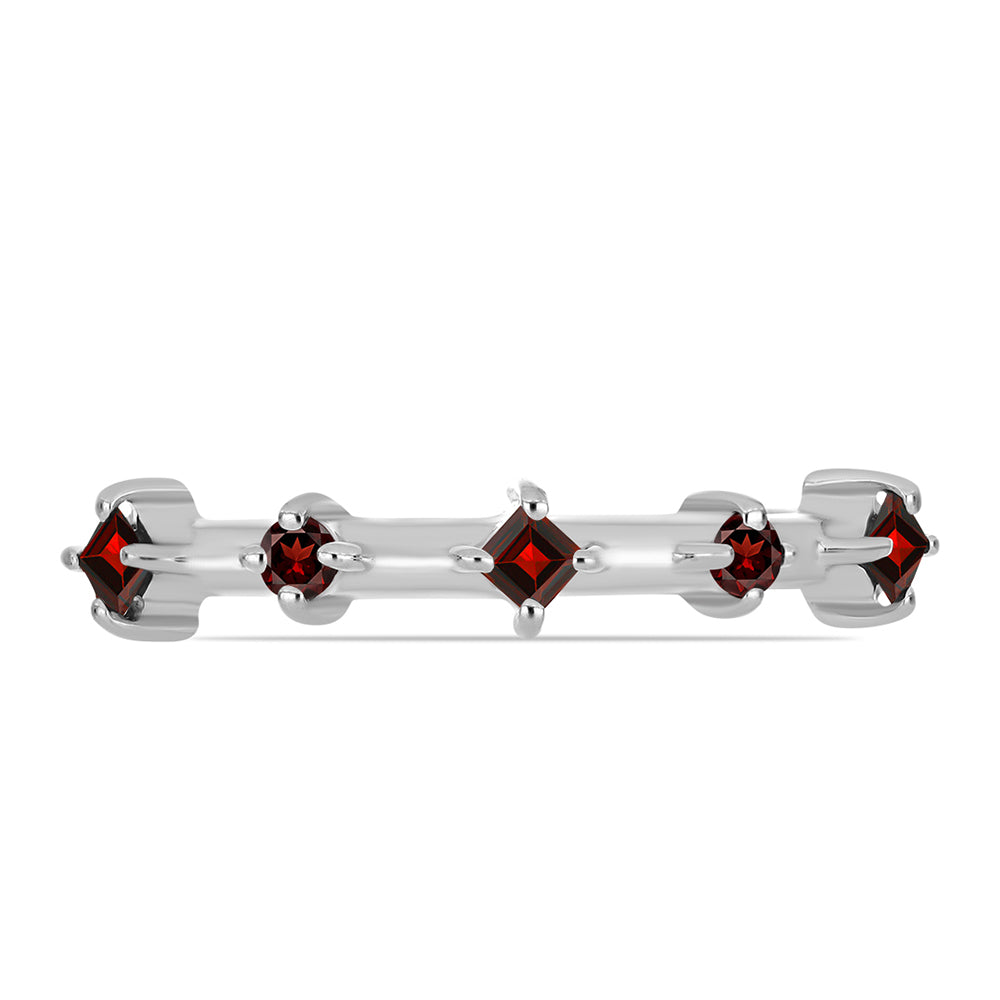 Inel din Argint 925 ( 1.63 grame ) cu Granat Barton 0.28 Carate