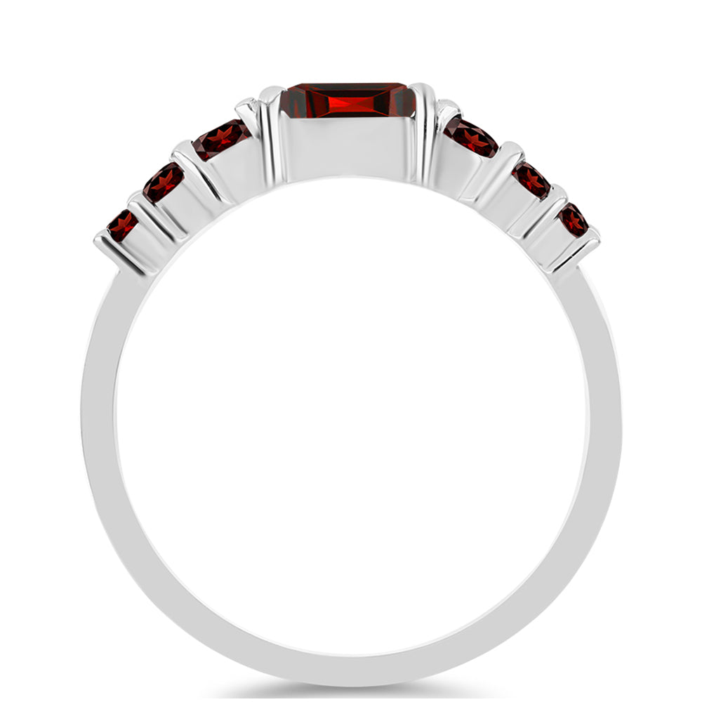 Inel din Argint 925 ( 2.19 grame ) cu Granat Barton 1.06 Carate 2 