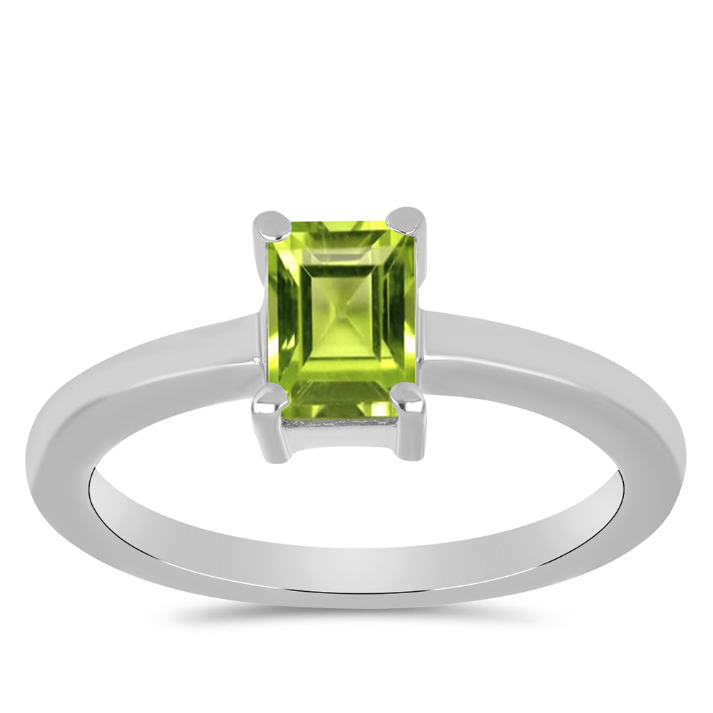 Inel din Argint 925 ( 2.71 grame ) cu Peridot Changbai 1.02 Carate 3 