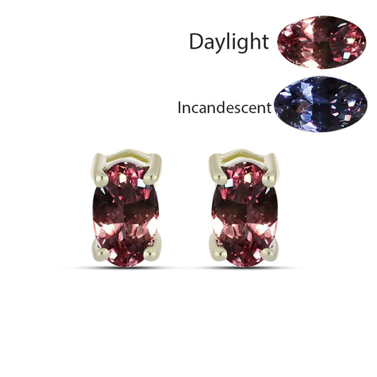 Cercei din Argint 925 Placat cu Aur ( 0.72 grame ) cu Granat Tsivory care își schimbă culoarea 0.59 Carate