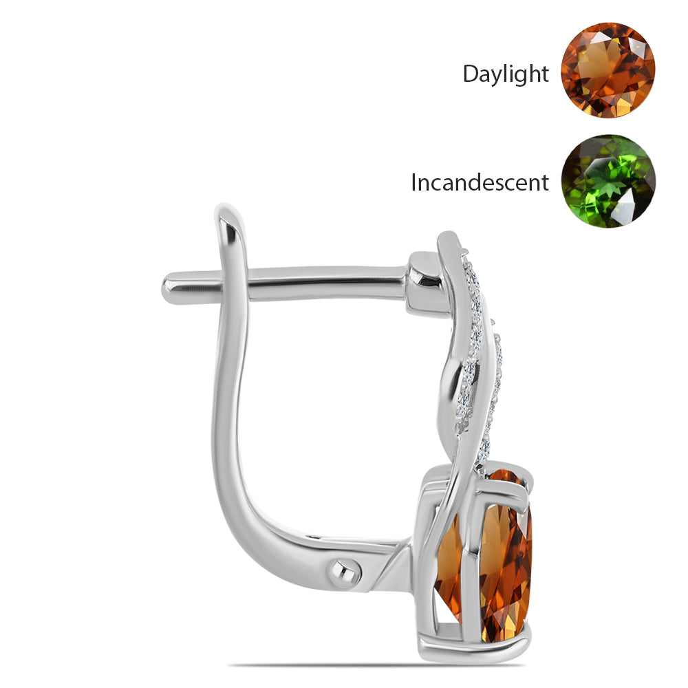 Cercei din Argint 925 ( 3.62 grame ) cu Zultanit Anatolian Certificat cultivat în laborator și Topaz Alb 3.24 Carate 2 