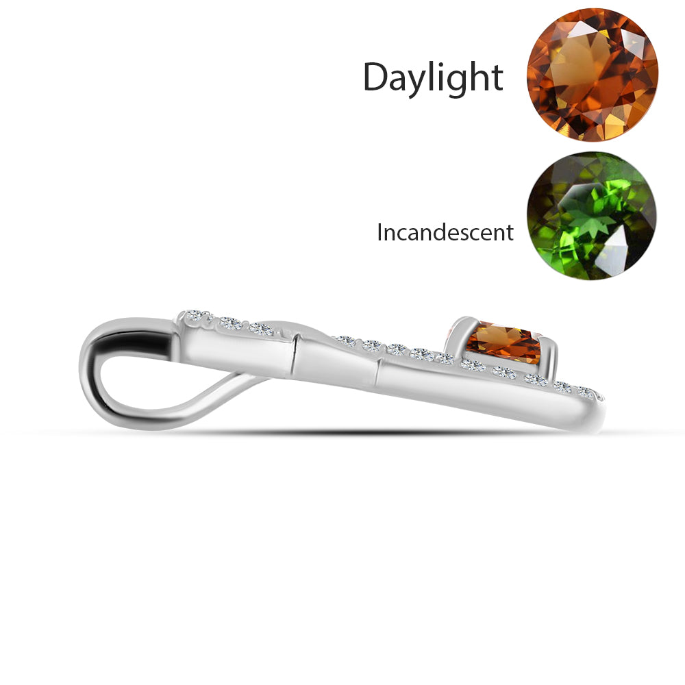 Pandantiv din Argint 925 ( 1.77 grame ) cu Zultanit Anatolian Certificat cultivat în laborator și Topaz Alb 0.86 Carate 2 